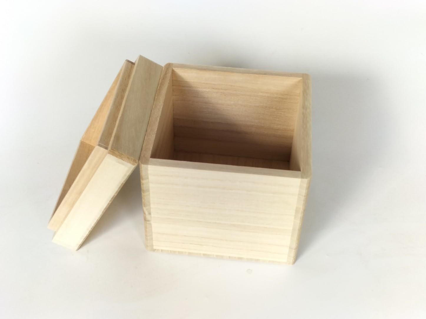 浦上桐工芸 桐箱 キューブ型 3寸 日本製 120×120×122㎜